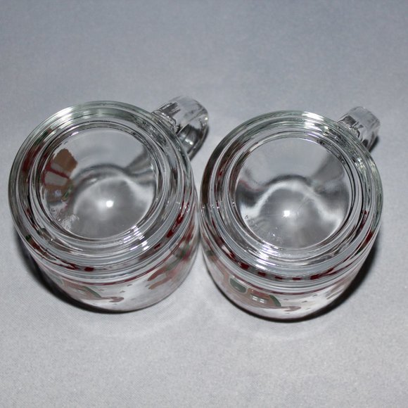 Pair of Charming Gingerbread Boy & Girl Christmas Mugs | Vintage Glass Mugs - Picture 7 of 13